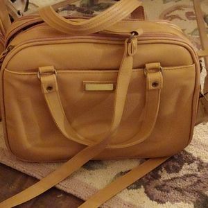 👛Tan hand or crossbody purse